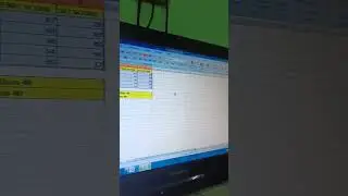Conditional Formatting in Excel Highlights Marks in Student 