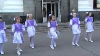 Народный театр песни и танца "Непоседы"  Аня Лихотворик