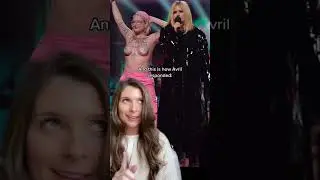 Avril Lavigne has no patience for topless Juno Awards protester 