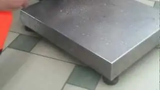 Чистка нержавеющих поверхностей в гипермаркете.mp4