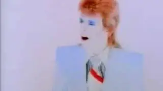 What happens when David Bowie wants to sing a long note