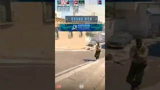 Called a ninja defuse then a Zeus, but this happened… 😂 #ninjadefuse #dust2 #cs2