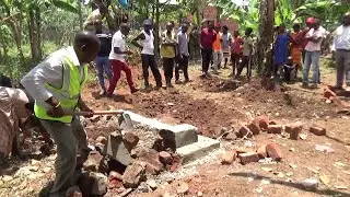 Agataliiko Babbulooka abaatadde ebiggya eby’ekifere ku ttaka batuuyanye ab’akakiiko bwebabakutte