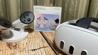 Meta Quest compact charging dock