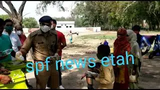 *एनजीओ की मदद से सीओ सिटी एटा के किया भोजन वितरण