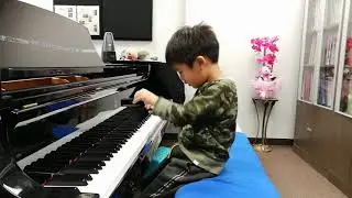Justin Jiang 4 years plays School Days