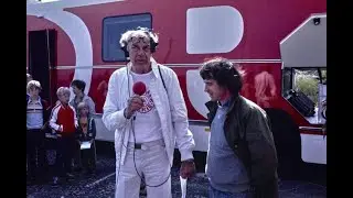 New Edit The Summer Holiday Bus. Livestreaming in it's young days on Radio in DK #CSL #Livestreaming