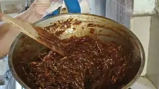 How to cook Sweetened Coconut (Paano magluto ng Bukayo)