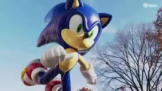 CLOSER LOOK at SONIC at the 2021 MACY'S PARADE - Pool Feed