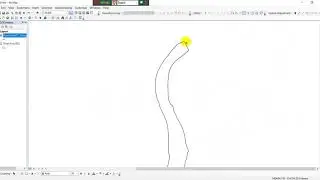 How to create center line from polygon feature.