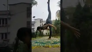 Sexy yoga video 👙👠💋 