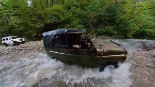 УАЗы водят настоящие мужчины