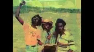 Culture ♬ Natty Dread Taking Over (1977)
