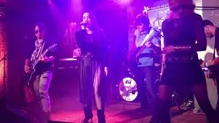 Performing “Cryin’” by Aerosmith at Ultimate Jam Night NYC