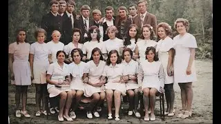 Однокласснице