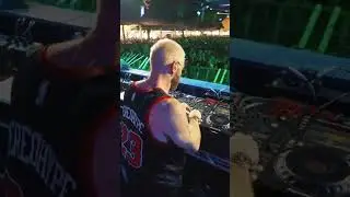 When Acid meets Techno
