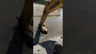 Вы только посмотрите как спасли корову!