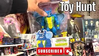NYC Toy Hunt @ Walmart Best Buy & Target #toys #toyhunt #toyhunting #mcfarlanetoys #neca