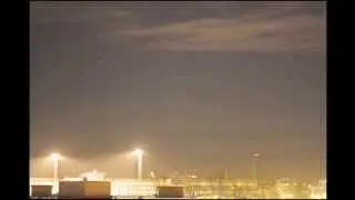 Meteor explosion and disintegration in Finland. Explosão e desintegração de um meteoro na Finlândia