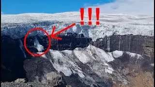Glacier Falls when hiking in Iceland! | Huldujökull hike Þakgil