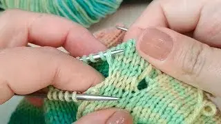 Knit stitch loop-in-loop. How to close knit stitches with a needle.