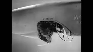Charlie Chaplin  ⚡ The Great Dictator ✋❎  in a plane