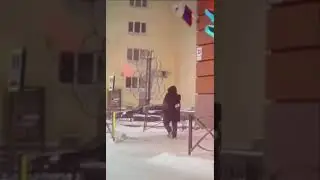У человека хорошее настроение с утра😆. Красавчик! Всем такого настроения перед сменой 👍