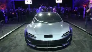 Как разгонится за 1,9 секунды Tesla Roadster؟ Model S за 2,1 секунды до 100 км ч