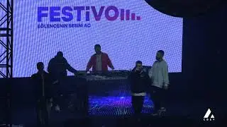 UZI - CINDY (Konser Performans) @UZI