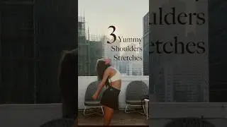 Shoulders Stretch #yoga#stretch#shoulder#rooftop#hongkong#yogagirl#fitness#backpain#yogaexercise
