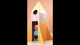 Freddie Mercury crashes in his imaginary spaceship.mp3