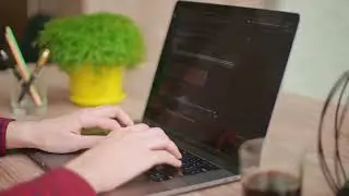 online course with PHP script: No codes
