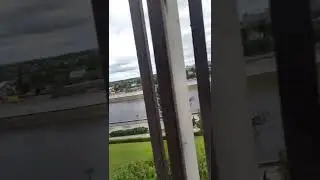 турист в красивейшей части Тюмени