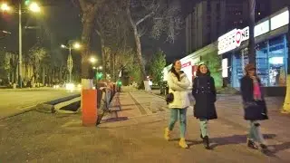 Tashkent People in the city Nightlife /4K