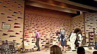 Спектакль 
