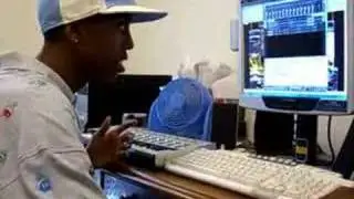 Guidry The Hitmaker makin a beat