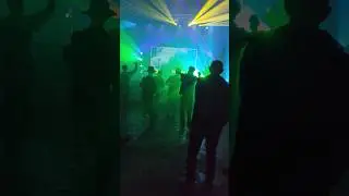 The Prodigy — Everybody In The Place (Back To The Roots Party)