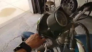 Waking up a 1974 BMW R60/6 after storage.