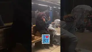 Wow,🥹Couple Singing to Eat !