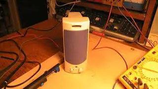 Elektronikus dobgép szintetizátor panelja 2099