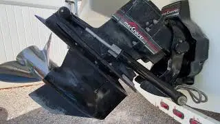 How to change the gear oil supply hose on a Mercruiser Bravo out-drive. Without tear down.
