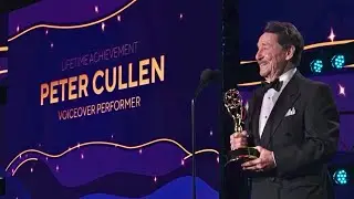 TRANSFORMERS LEGEND Peter Cullen RECEIVES Lifetime Achievement Award!!! - 