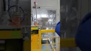 Moisture-proof and dust leakage-proof, valve bag automated packaging for latex powder