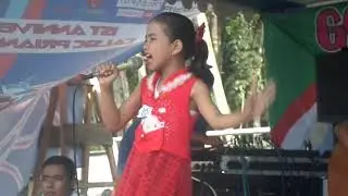 ANDAIKAN AKU PUNYA SAYAP - RISKA TRESNA SUCI (LOMBA NYANYI)