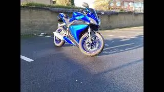 Yamaha YZF-R125 2015