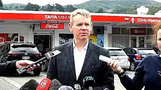 Desperate Chris Hipkins Passes The COVID Buck