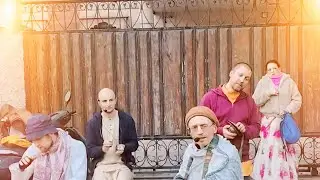 वृंदावन Iskcon Boys  राधे राधे In Road | Public Reaction | जरूर देखे 🙏🥺🚩
