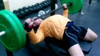 Жим лежа 60 кг * 10