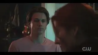 Ace watch Nancy and Park kiss (Nancy Drew 3x10)