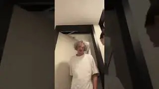 ТАМ КАЯ ГОЛАЯ😂 